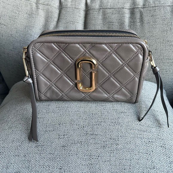 The Marc Jacobs Quilted Softshot with jacquard strap Like New - Picture 1 of 16